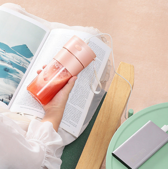 BlendJuice: Fruit Blender Shaker Cup 🍓