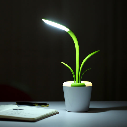 GloDesk: Modern USB LED Table Lamp💡