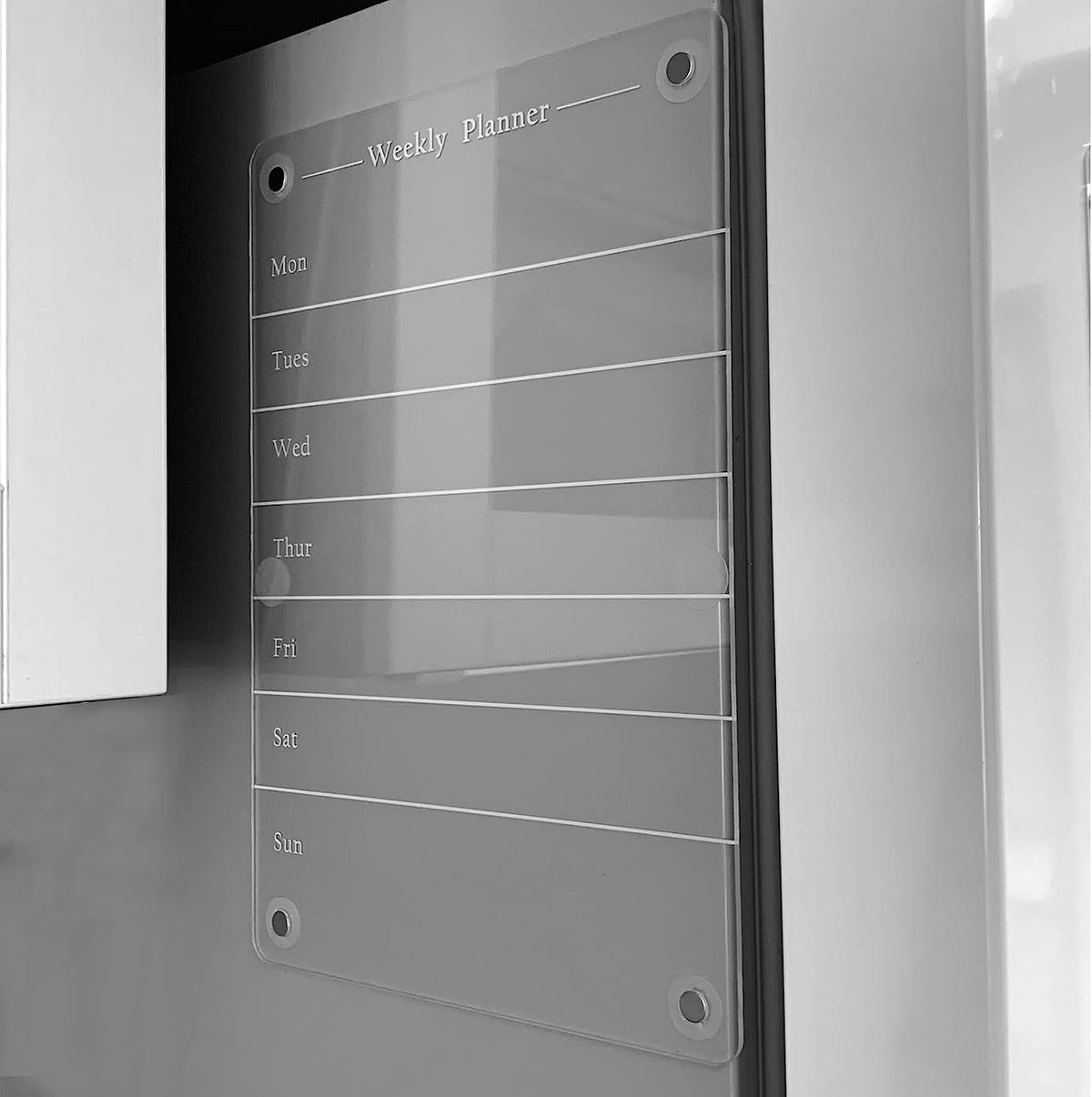 MagnetMemo: Acrylic Magnetic Dry Wipe Plate Calendar for Refrigerators 🧲
